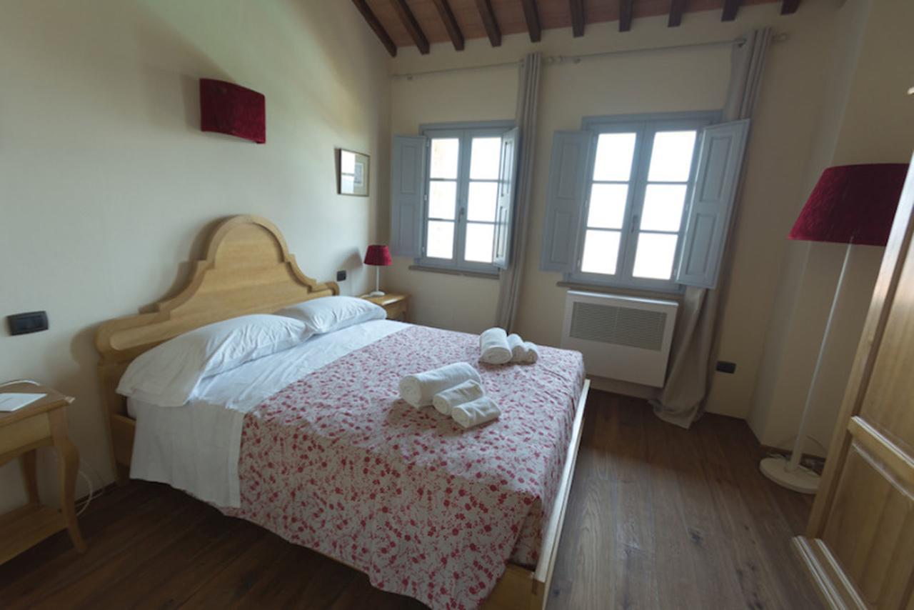 Borgo In Chianni Appartement Buitenkant foto