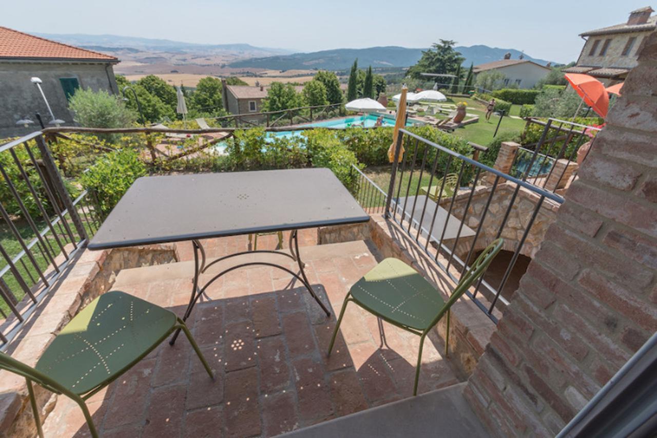 Borgo In Chianni Appartement Buitenkant foto