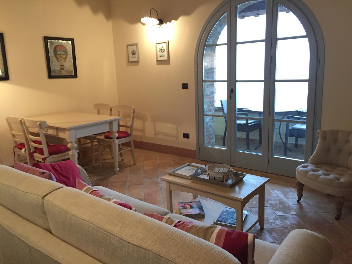 Borgo In Chianni Appartement Buitenkant foto