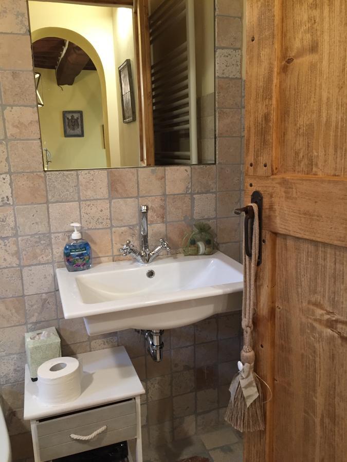 Borgo In Chianni Appartement Buitenkant foto