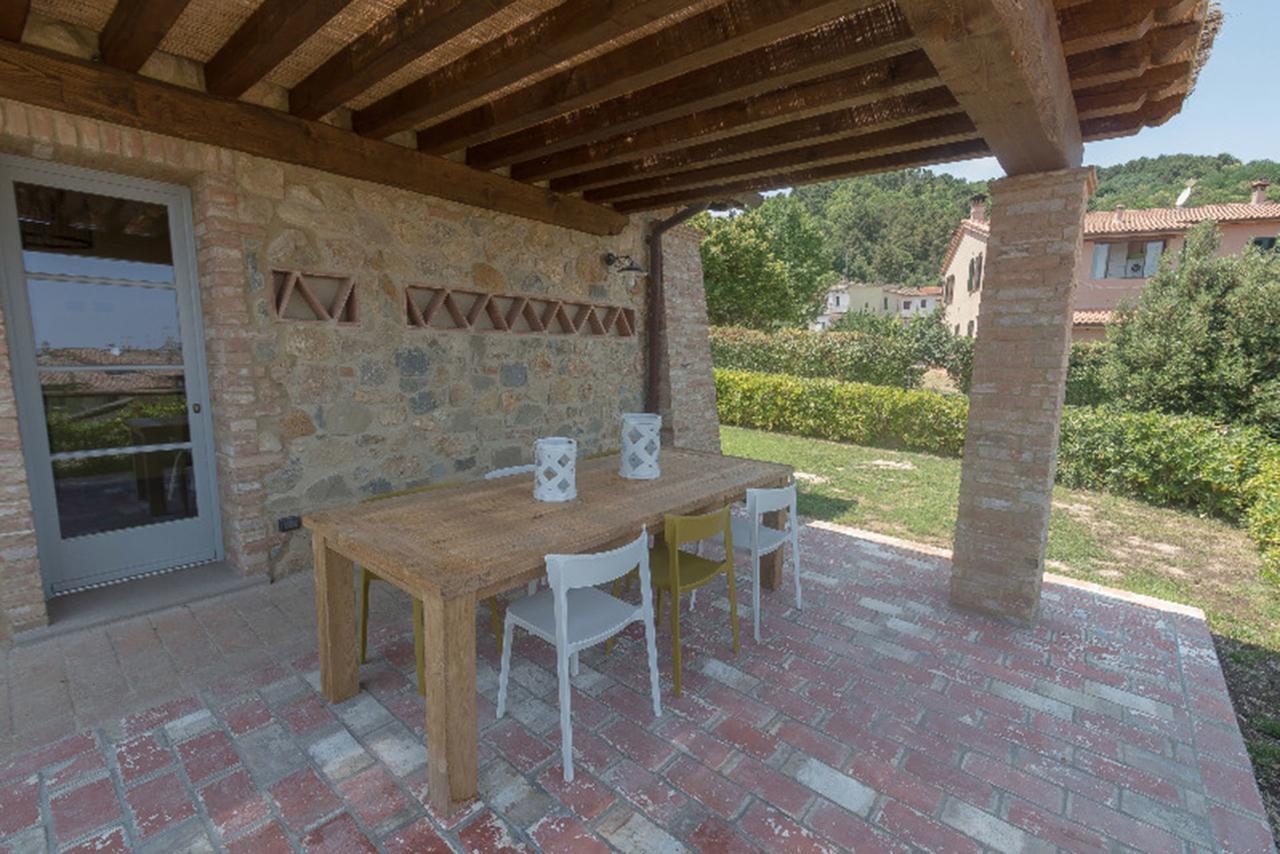 Borgo In Chianni Appartement Buitenkant foto