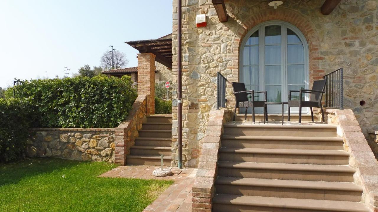 Borgo In Chianni Appartement Buitenkant foto